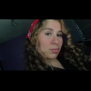 Meet your Posher, Camila maria